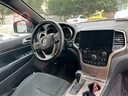 جیپ گراند شیرۆکی